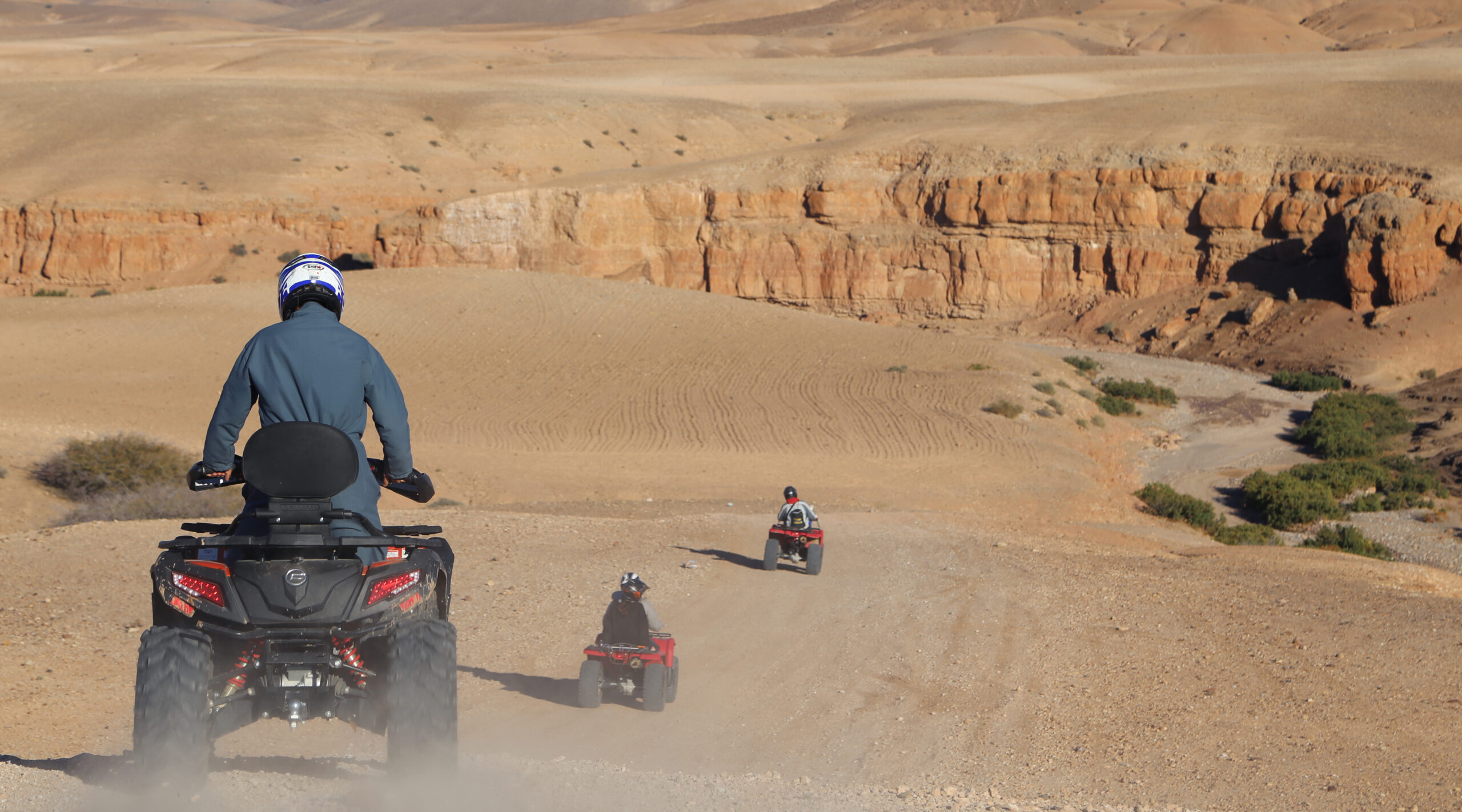 Full-Day Premium: Quad + Pool & Lunch + Sunset Camel + Dinner (Luxury Camp)